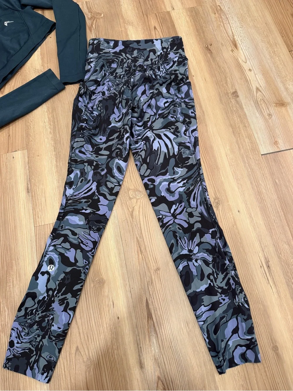 Lululemon Leggings and Bra + Oner Active Long Sleeve Matching Set-Size XS/S